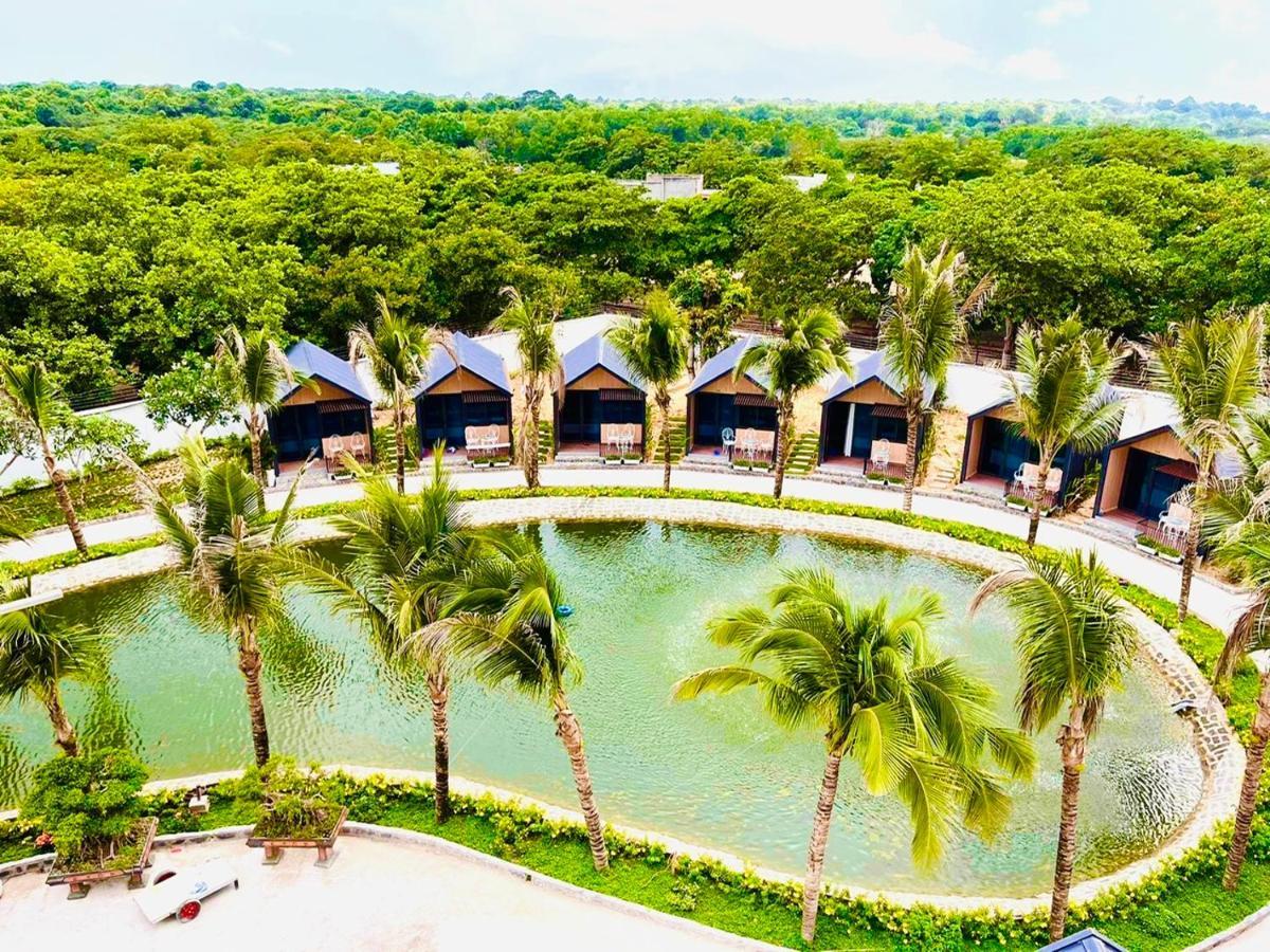 Ho Coc Park & Resort Xa Nhu Lam Buitenkant foto